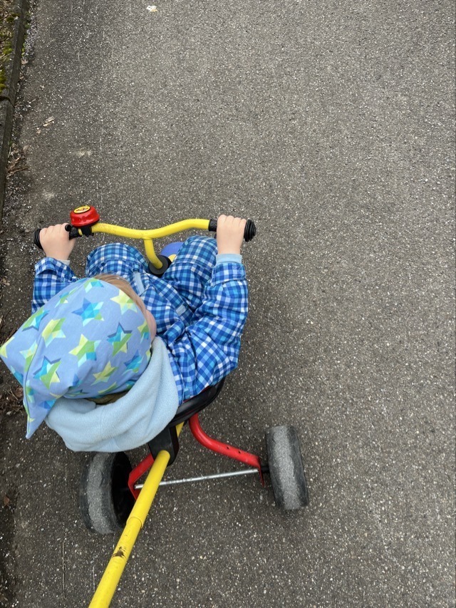 23.02. auf dem Spielplatz