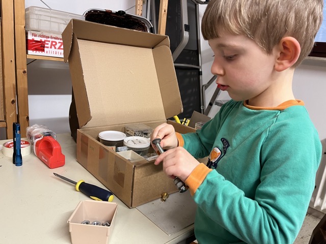 03.03. Nico bei der Arbeit